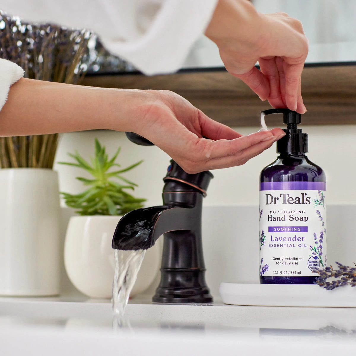 Dr Teal's Moisturizing Hand Soap, Soothing with Lavender Essential Oil, 12.5 fl oz.