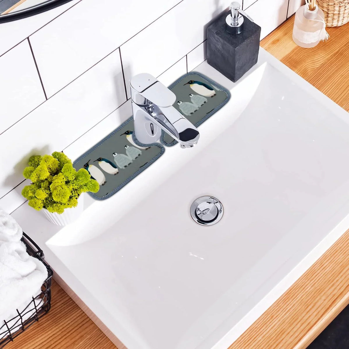 GZHJMY 3PCS Faucet Absorbent Mat, Sea Bird Penguin Washable Sink Splash Guard Drip Catcher, Kitchen Bath Countertop Microfiber Sink Drying Mats for Kitchen