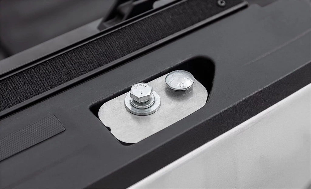 Access F3040022 Adarac Aluminum Series Truck Bed Rack - Black