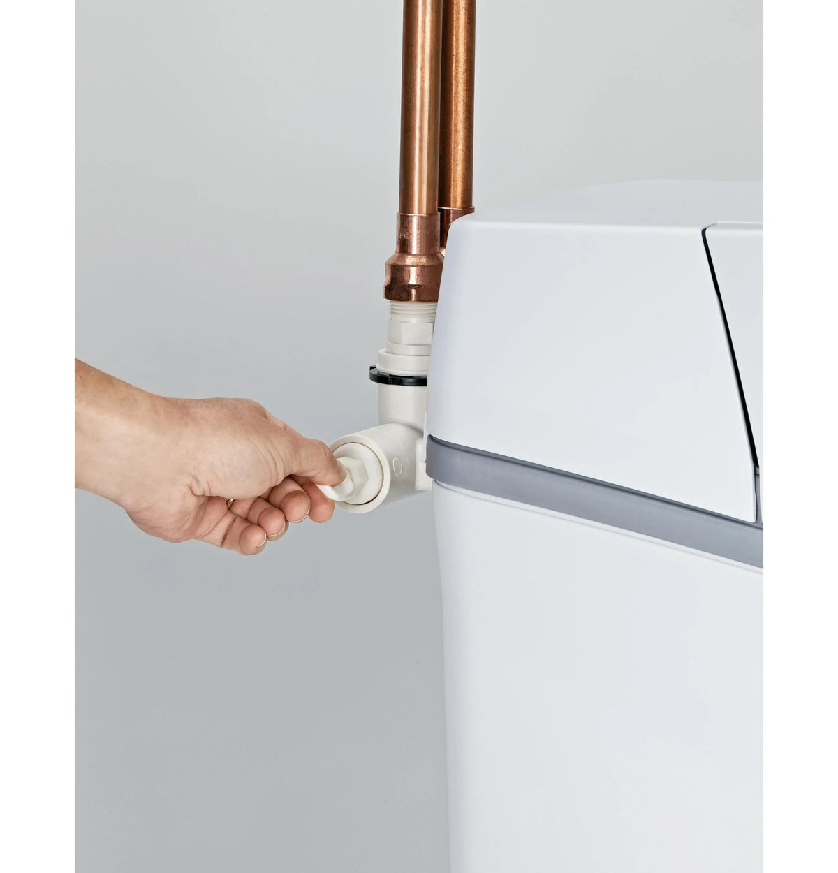 GE APPLIANCES GXSH40V FLUID SOFTENER Gray