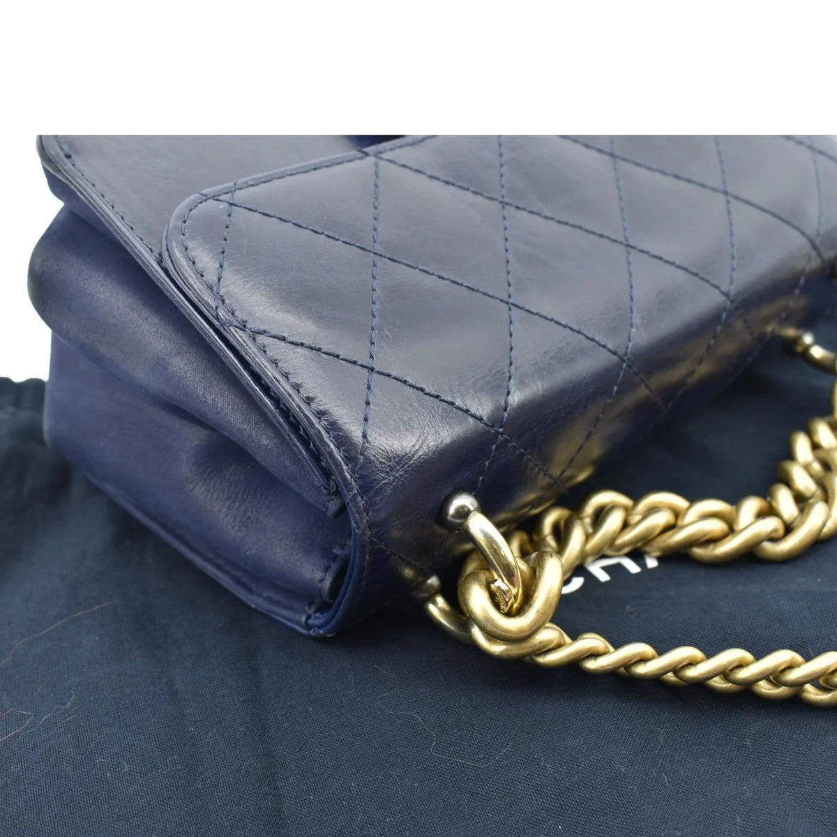 Pre-Owned CHANEL Chain Handle CC Flap Quilted Leather Shoulder Bag Blue