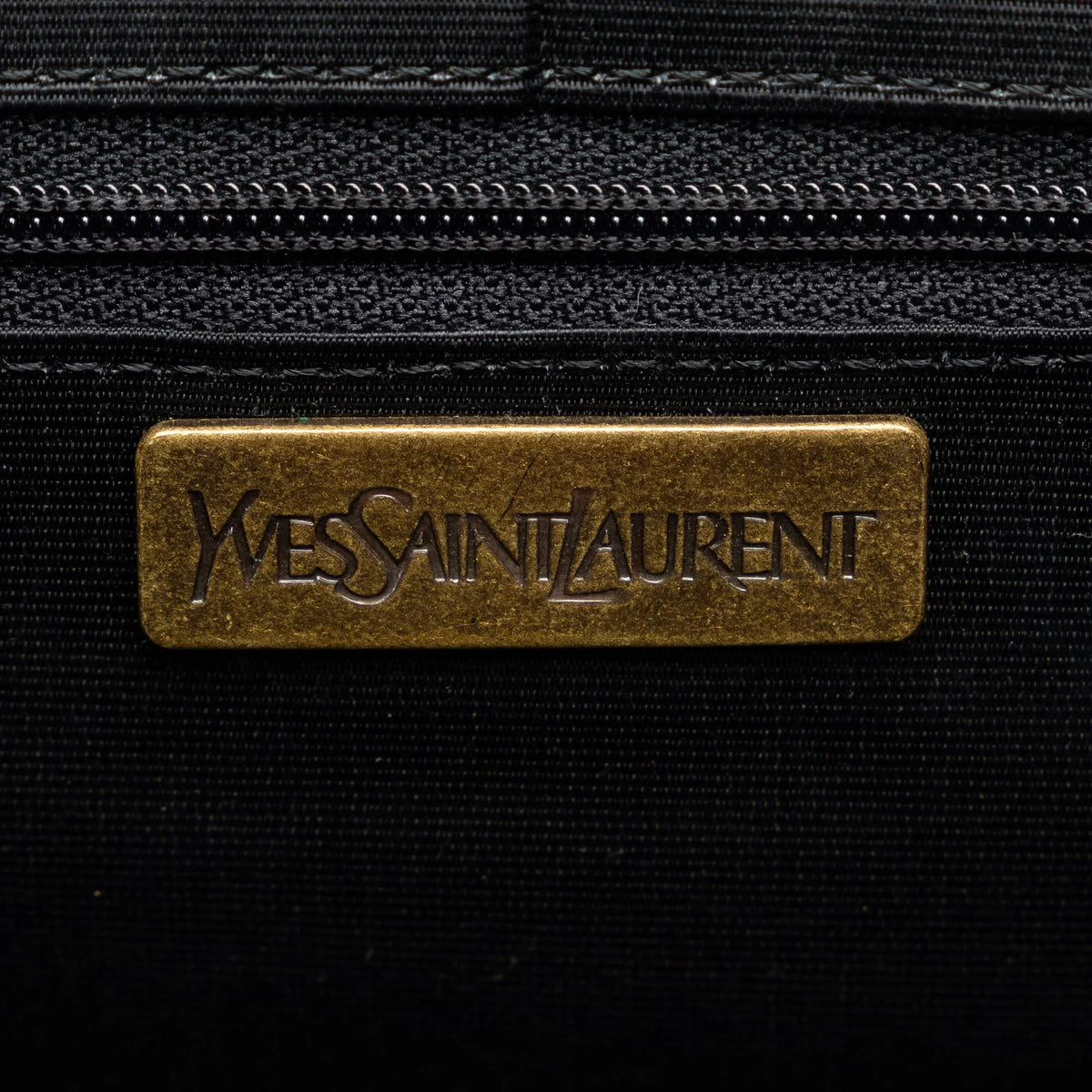 Pre-Owned Authenticated Yves Saint Laurent Handbag Calf Leather Black Top HandleBag Unisex (Good)