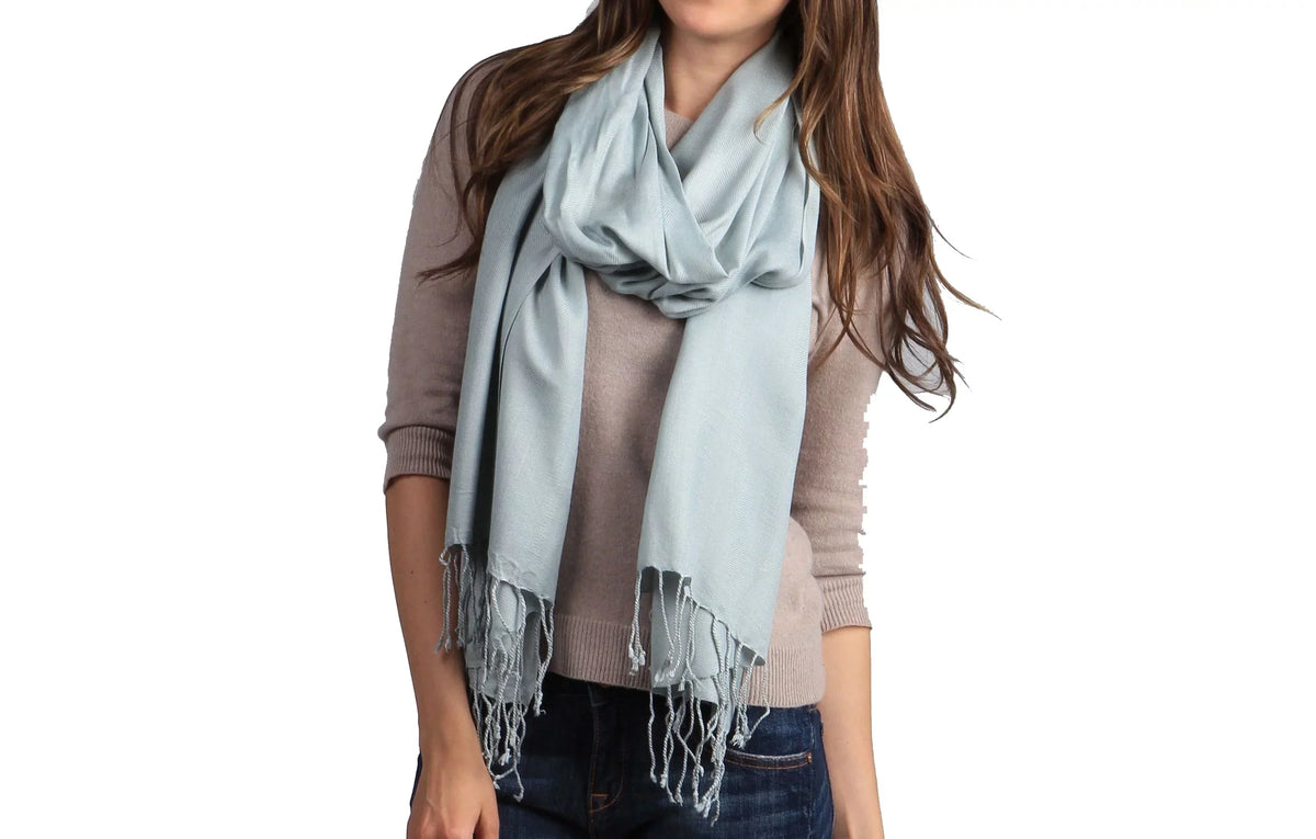 Scarf/Scarves/Shawl/Shawls/Stole/Wrap/Pashmina Scarf/Pashmina Shawl/Cashmere/Cashmere Scarf/Wool/Silk (Silver Grey)