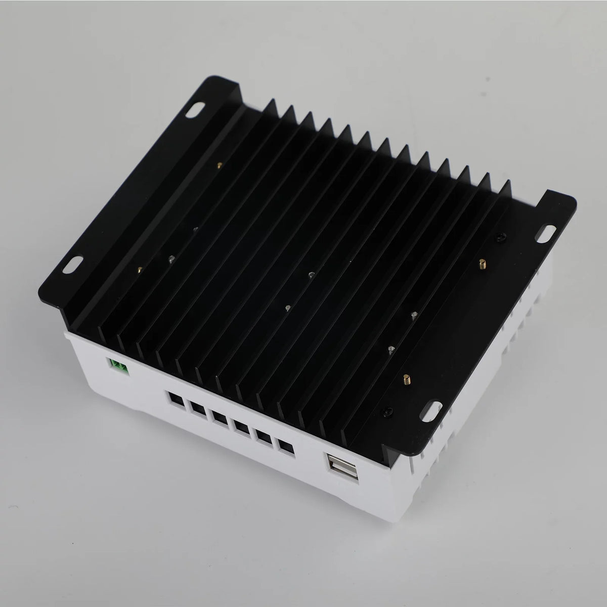 10A 12V 24V 48V Solar Charge Controller With Wifi Monitor PWM LCD Regulator