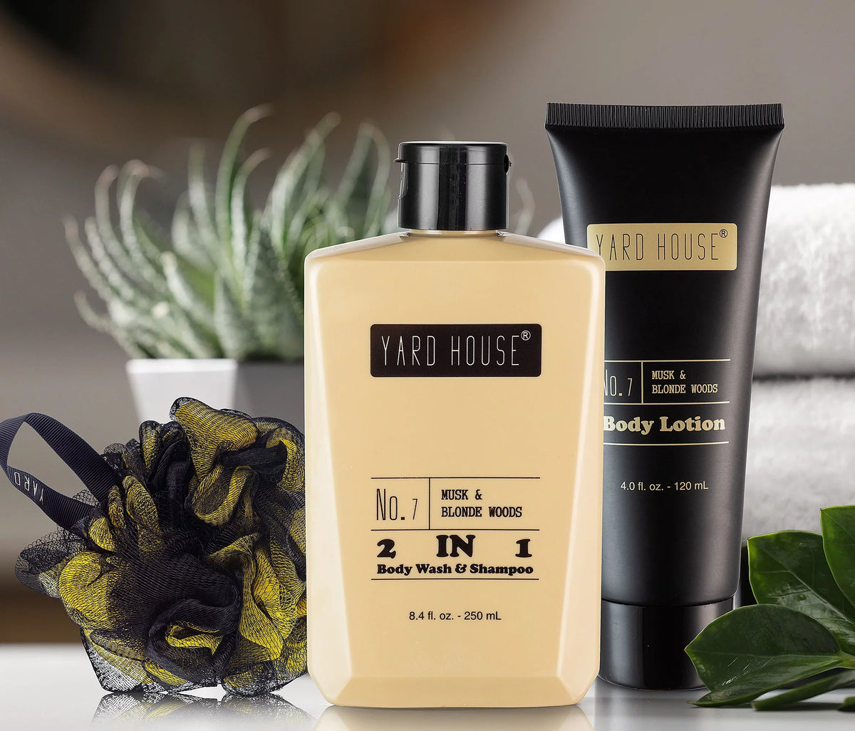 Yard House Mens Bath and Body Gift Set - Musk and Blonde Woods Scented Luxury Spa Gifts Basket for Him in Toiletry Bag-Full Size Bubble Bath, Bath Salts, Body Wash, Facial Scrub, Lotion, Shower Puff